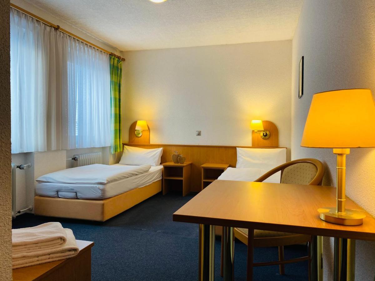 Zum Goldenen Adler Otel Pfarrweisach Dış mekan fotoğraf
